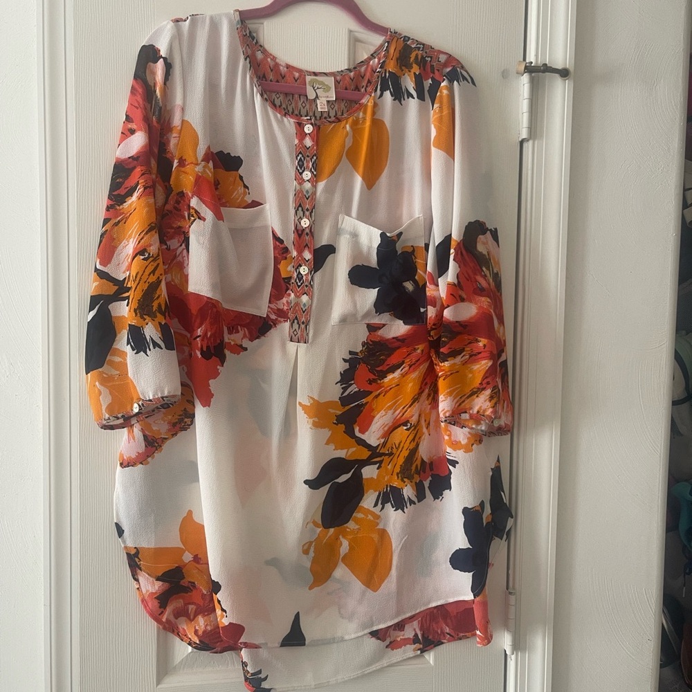 Floral Women's Top - Multicolor